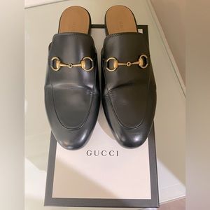 Black Gucci Princeton Loafers mule. Size 38, comes with box and dust bags.